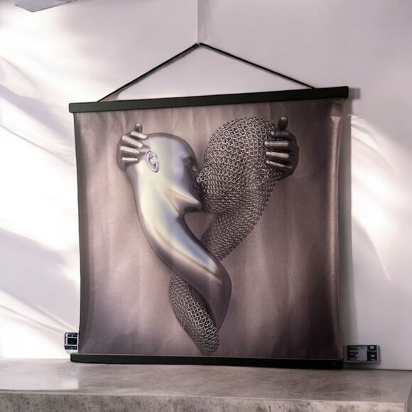 3D Effect Art Kissing Canvas Wall Art - Picture 1 of 2